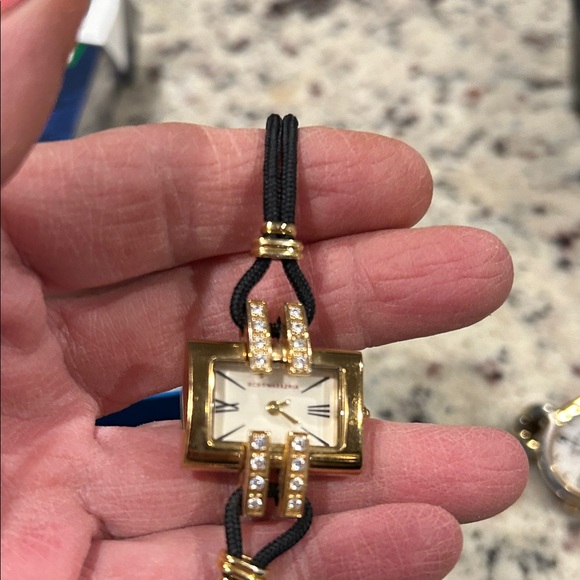 Accessories - Luxurious Gold and Black Women's Watch with Diamond Accents